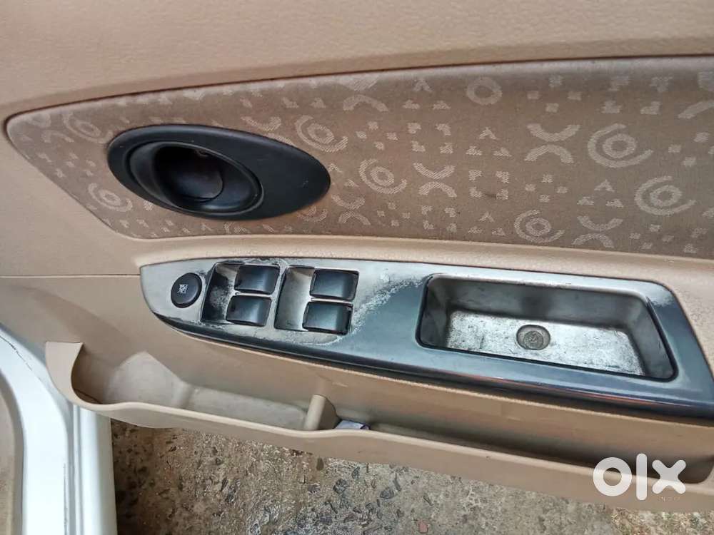 Chevrolet Spark 2011 Petrol Well Maintained