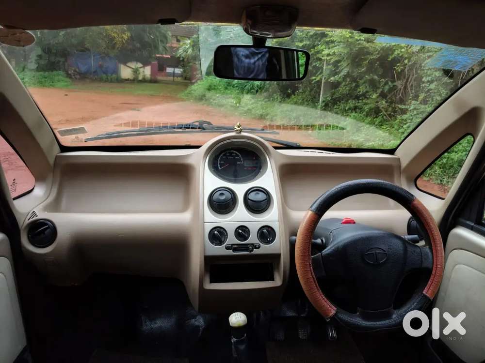 Tata Nano Lx 2012