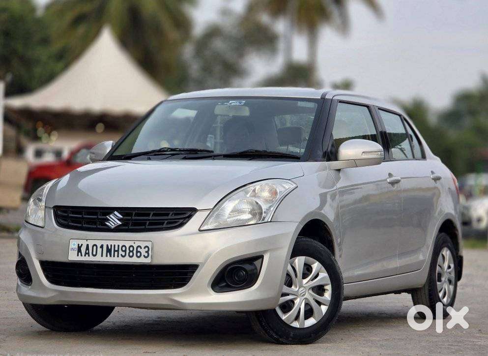 Maruti Suzuki Swift Dzire 1.2 Vxi Bsiv, 2013, Petrol