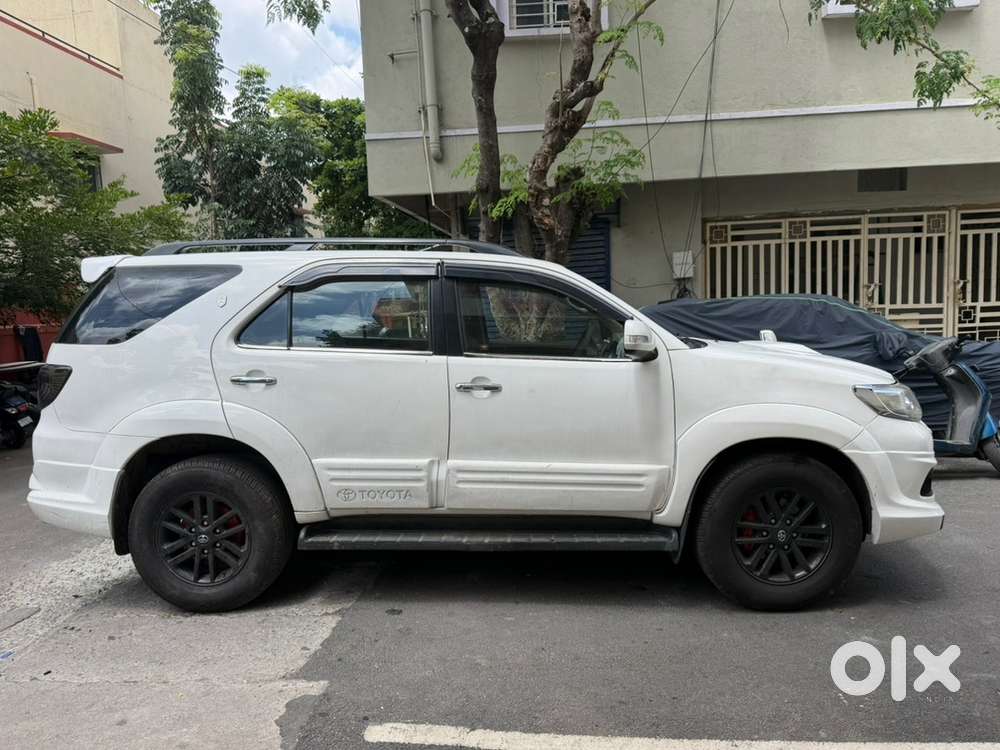 Toyota Fortuner 2013 Diesel Well Maintained