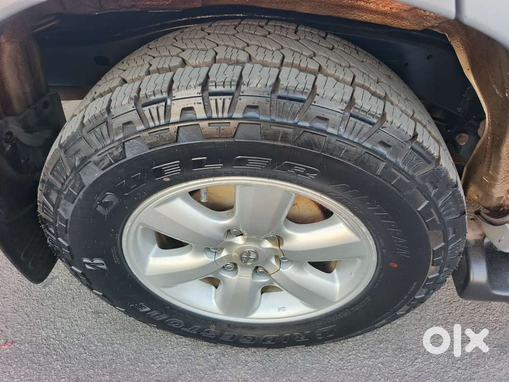 Toyota Fortuner 3.0 4x4 Manual, 2011, Diesel