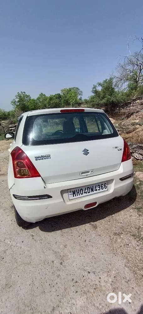 Good Condition Car Green Parsing 2029 Tak He