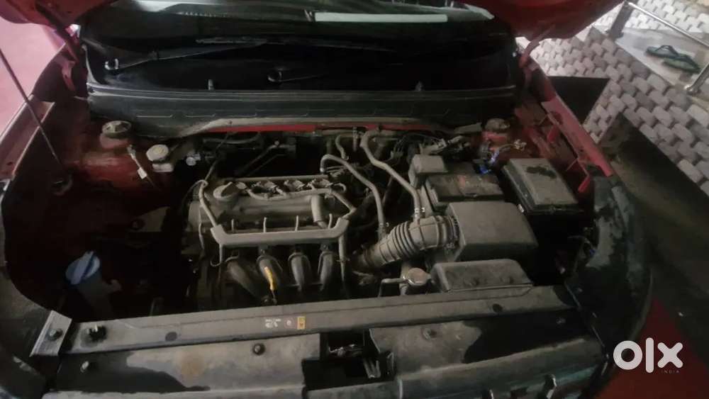 Hyundai Venue 2024 Petrol 16000 Km Driven