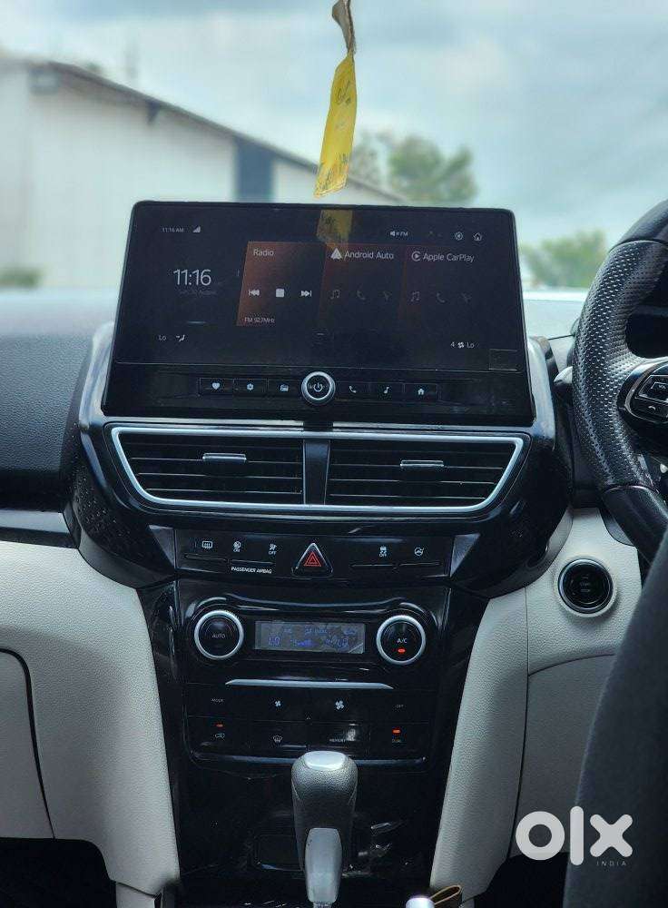 Mahindra Xuv 3xo Ax5 1.5 Diesel Autoshift Plus, 2024, Diesel