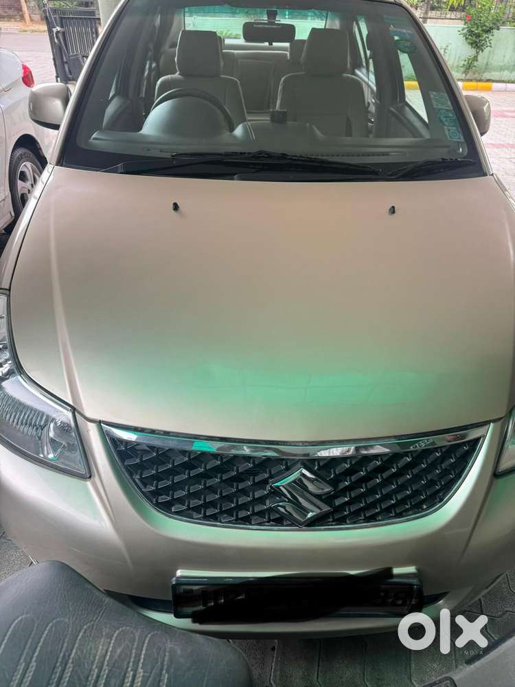 Maruti Suzuki Sx4 Zxi Automatic Bs-iv, 2011, Petrol