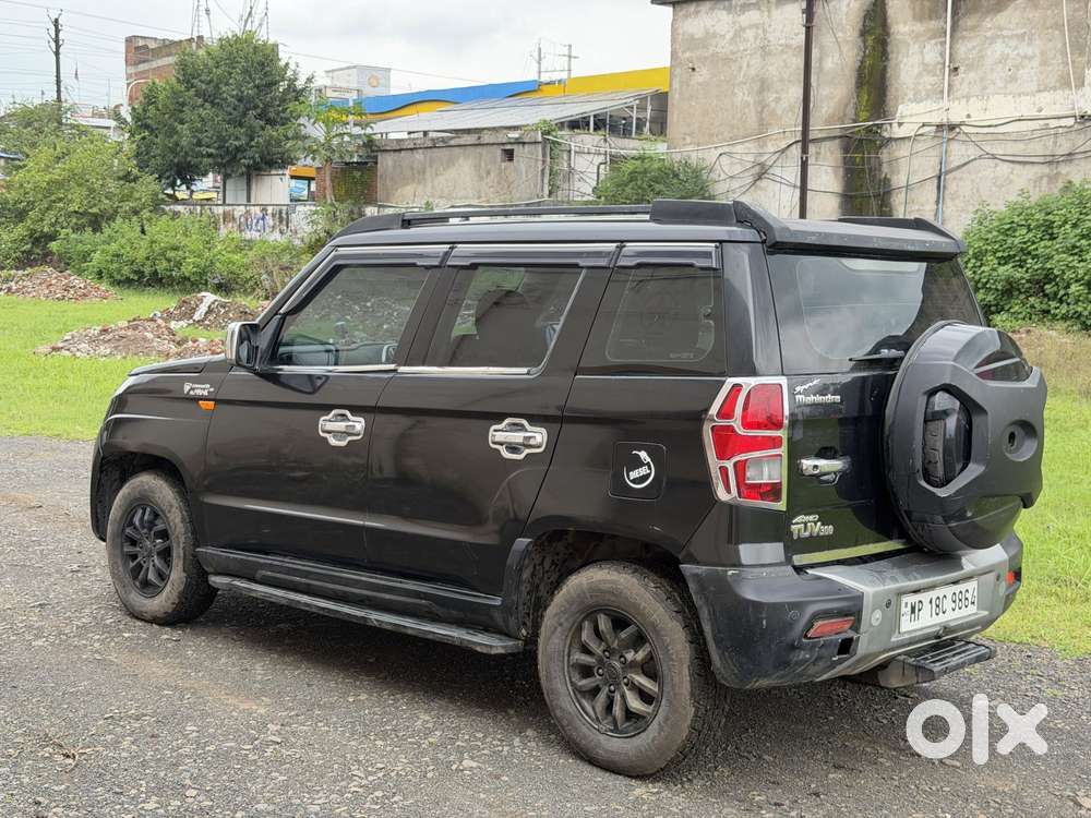 Mahindra Tuv 300 T8, 2018, Diesel