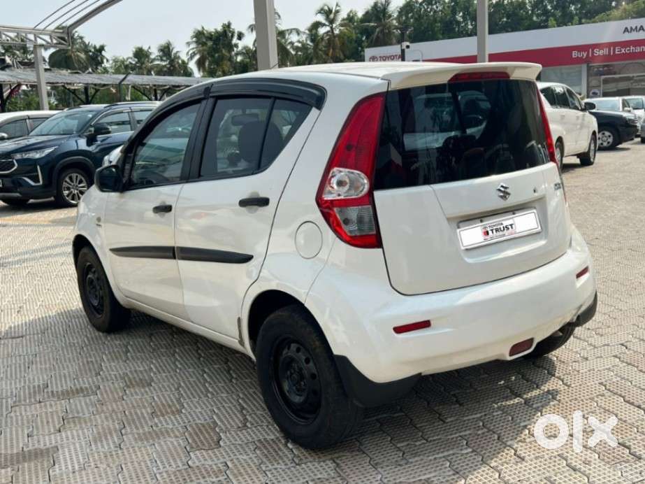 Maruti Suzuki Ritz Vxi, 2014, Petrol