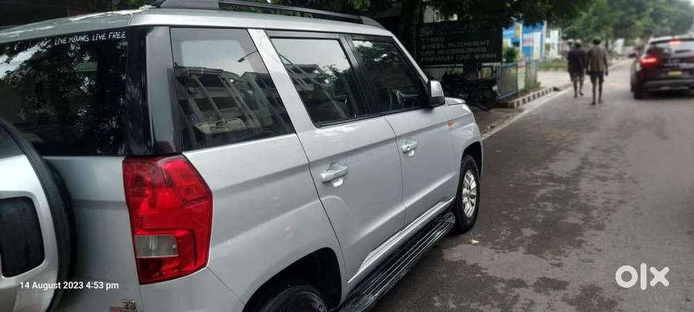 Mahindra Tuv 300 2017 Diesel Well Maintained