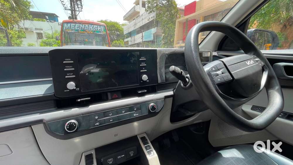 Kia Carens 2025 G 1.5 6mte (o) 7 Seater