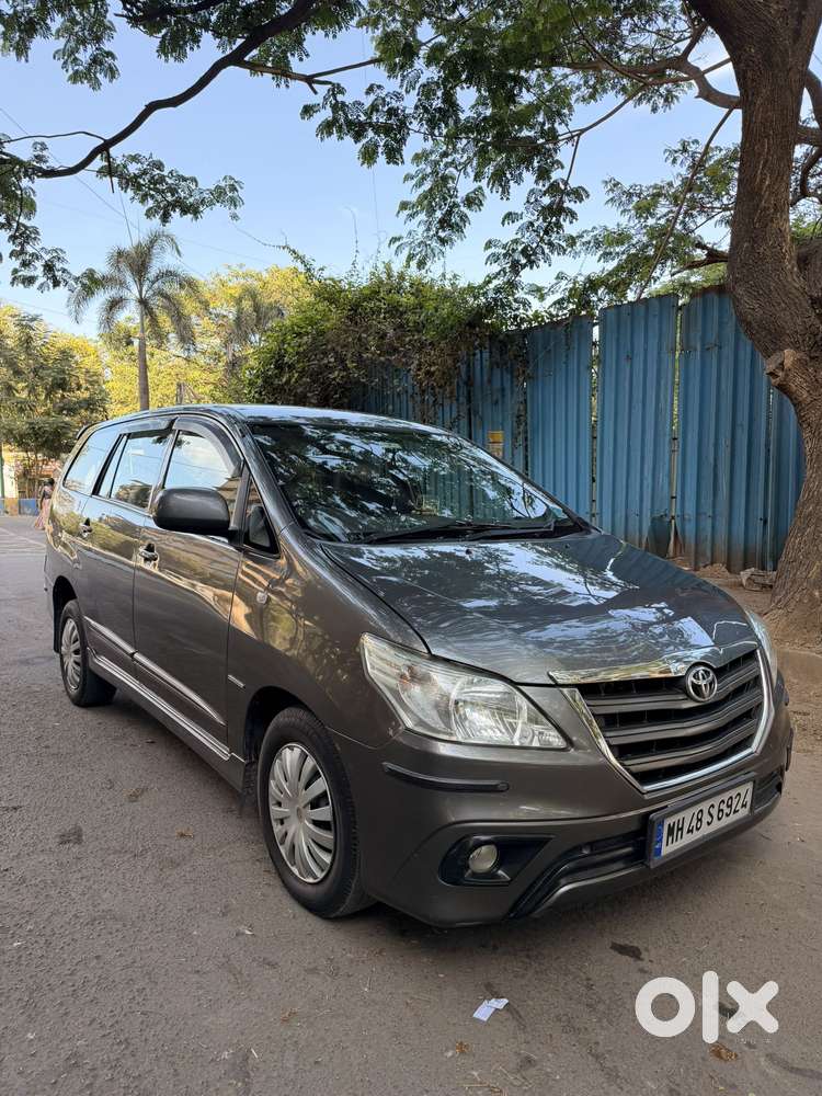 Toyota Innova 2.5 G (diesel) 7 Seater Bs Iv, 2014, Diesel