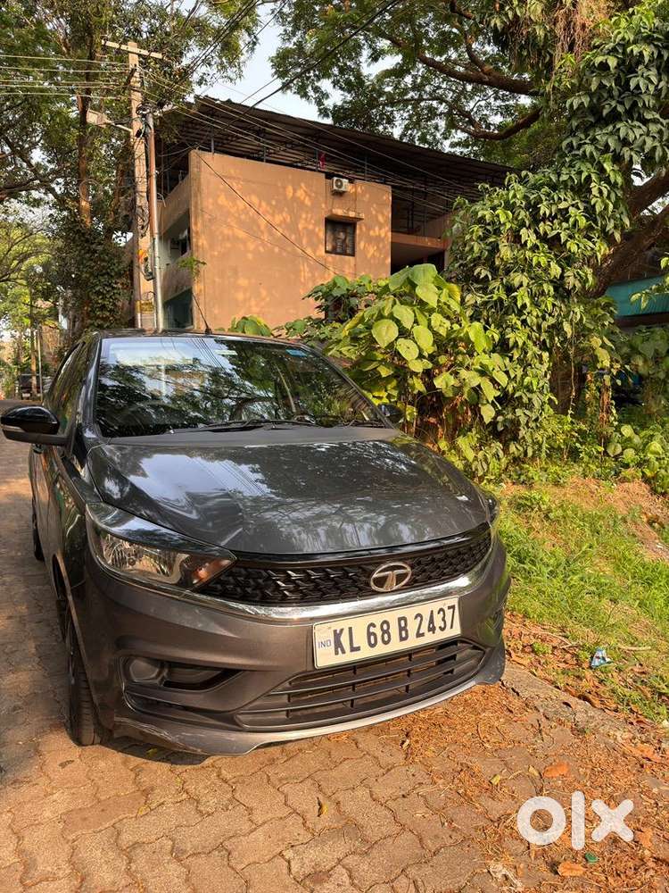 Tata Tiago 2022 Petrol 420000 Km Driven