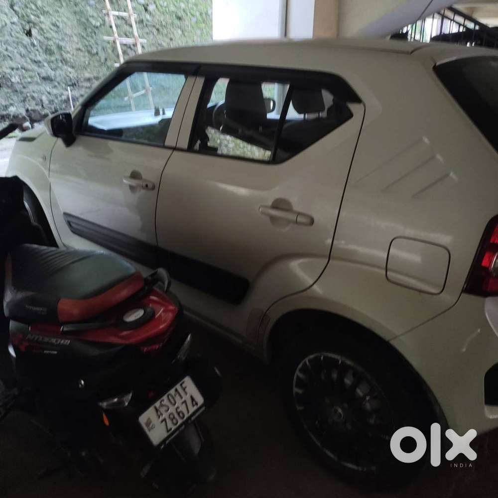 New Like 2017 Maruti Ignis (only 21500 Km Run, Single Owner) Petrol
