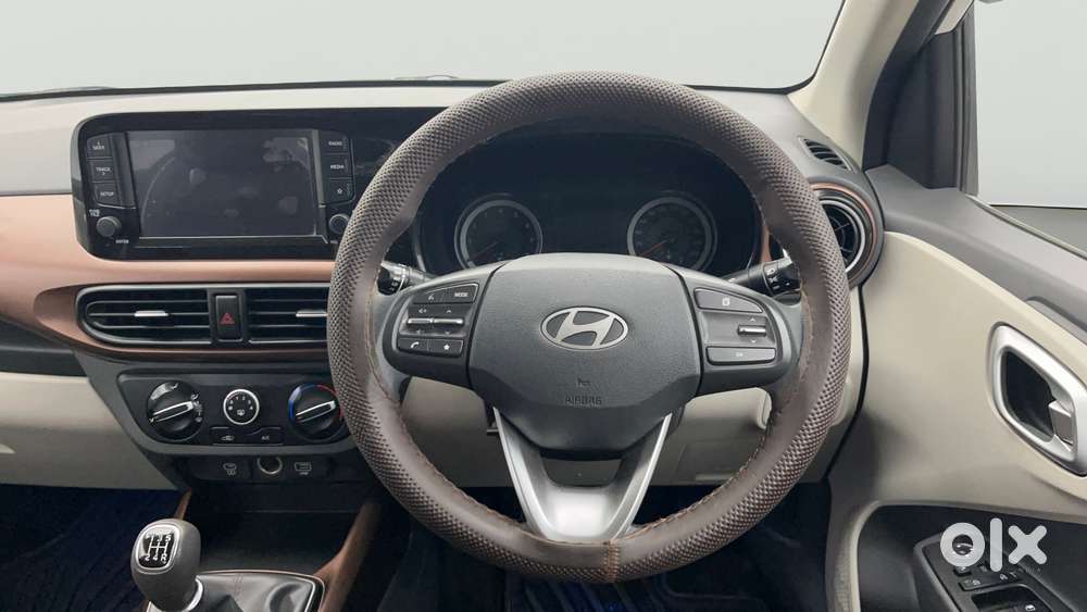 Hyundai Aura 1.2 Sx Cng, 2023, Cng & Hybrids