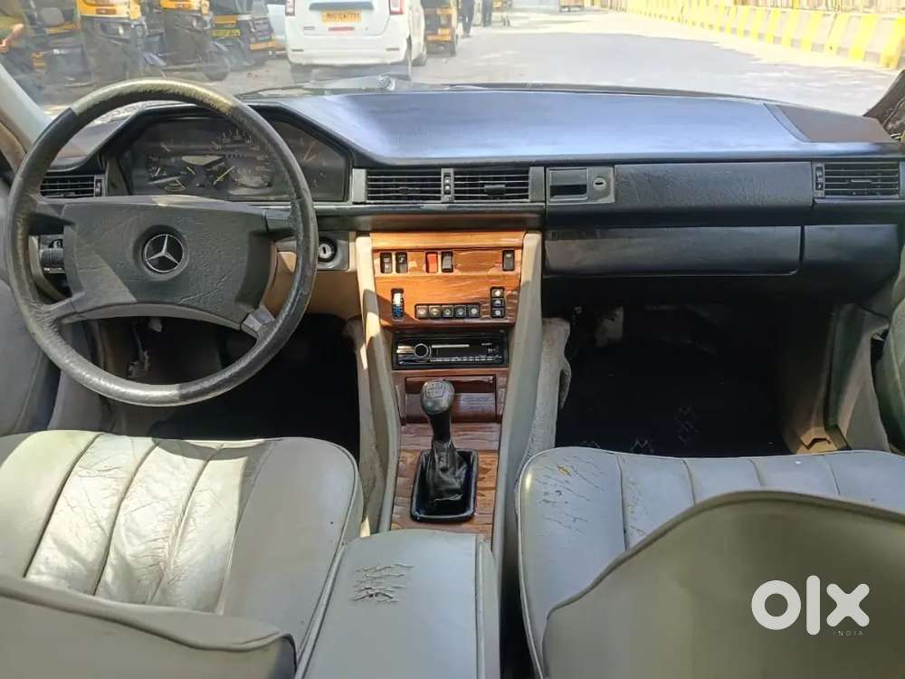 W124 Mercedes Left Hand Drive