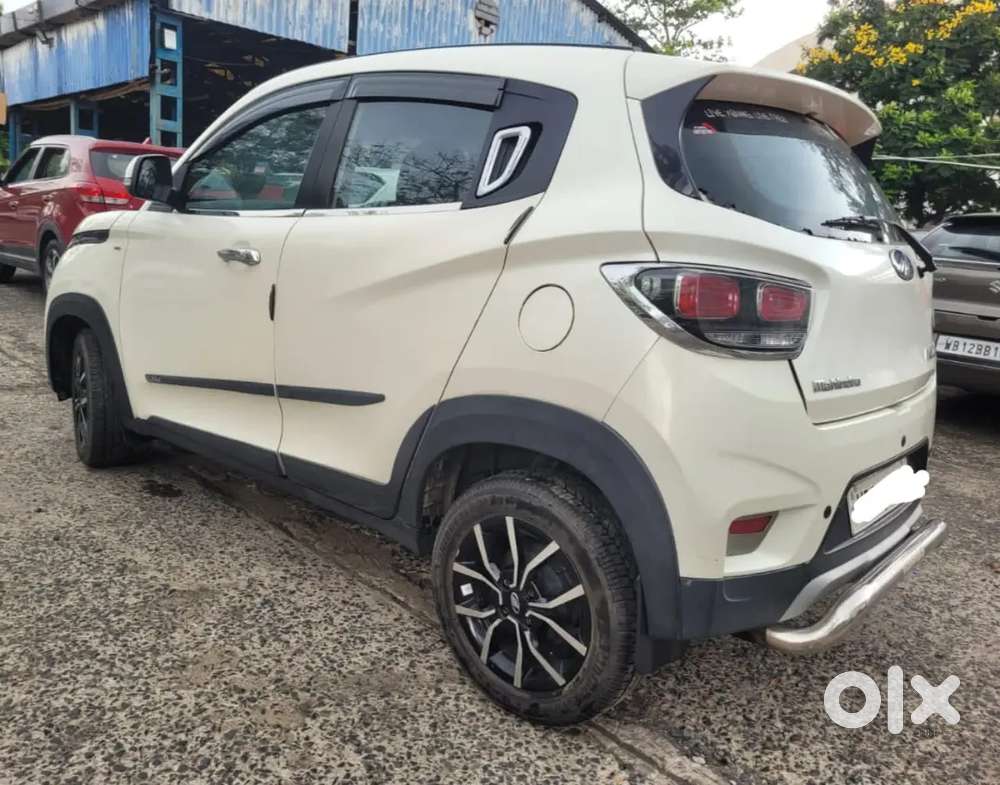 Mahindra Kuv100 Nxt 2018 Petrol 25000 Km Driven