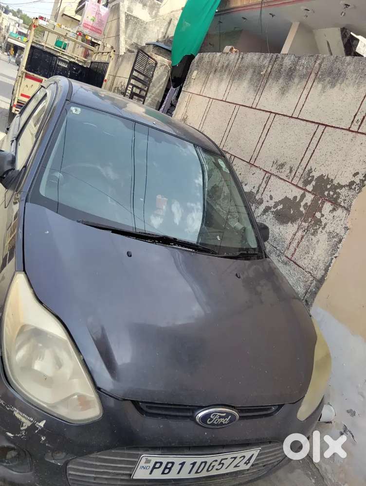 Ford Figo 2013 Diesel 142056 Km Driven