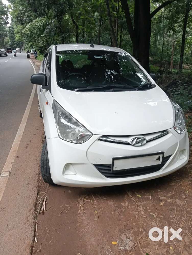 Hyundai Eon White
