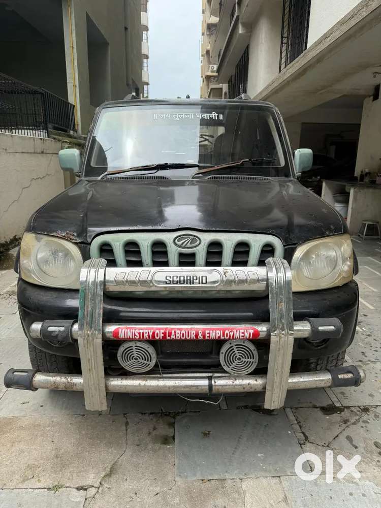 Mahindra Scorpio 2004