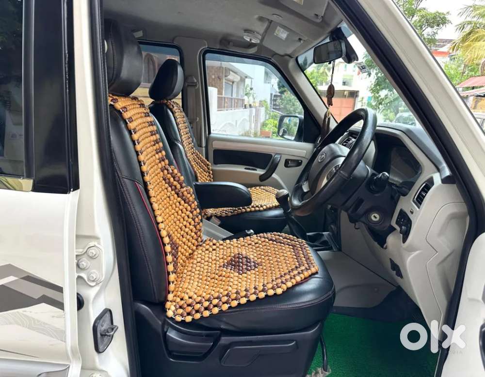 Mahindra Scorpio S10, 2016, Diesel