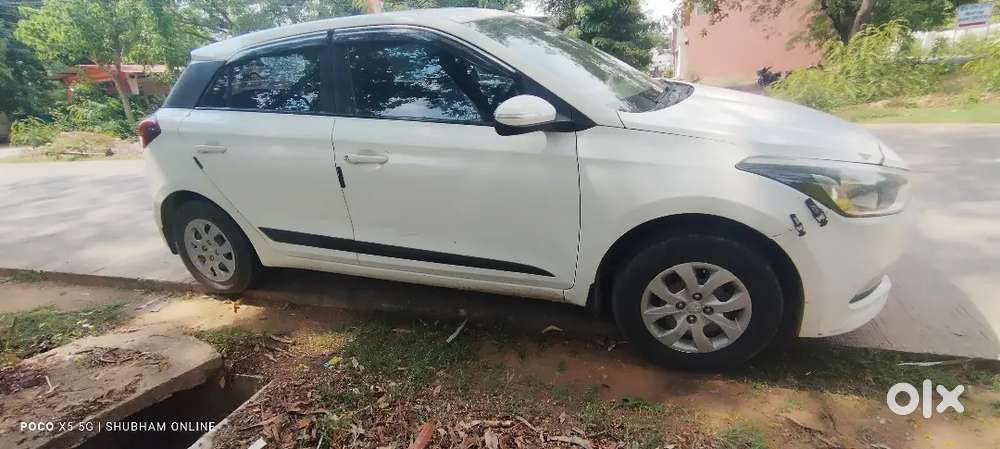 Hyundai I20 2015 Petrol 77000 Km Driven