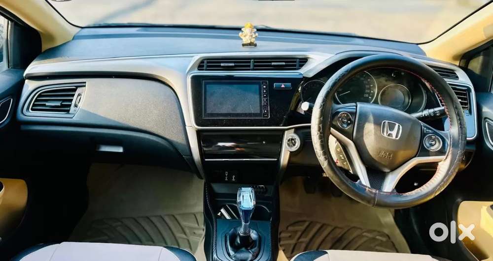 Honda City V Mt, 2022, Petrol