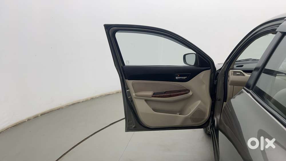 Maruti Suzuki Dzire 1.2 Vxi, 2019, Petrol