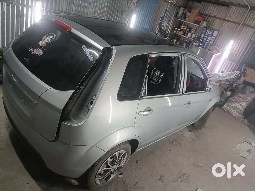 Ford Figo Petrol Manual 2010