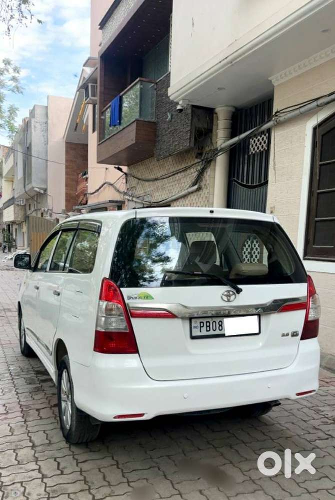 Toyota Innova 2.5 Gx 7 Seater Bs Iv, 2015, Diesel
