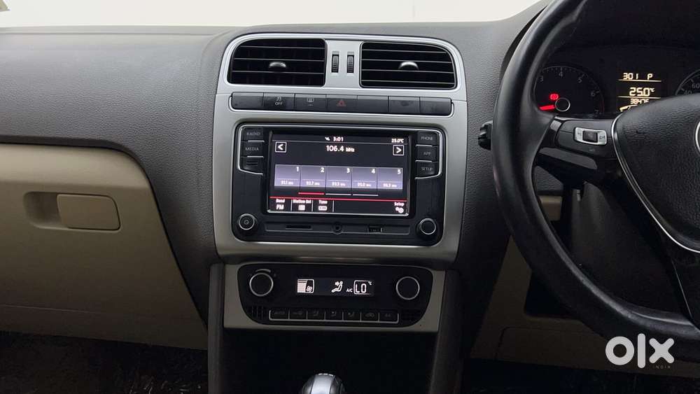 Volkswagen Vento 1.2l Tsi Highline Plus At Petrol, 2018, Petrol