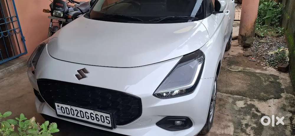 Maruti Suzuki Swift 1.3 Zxi 2025 Petrol