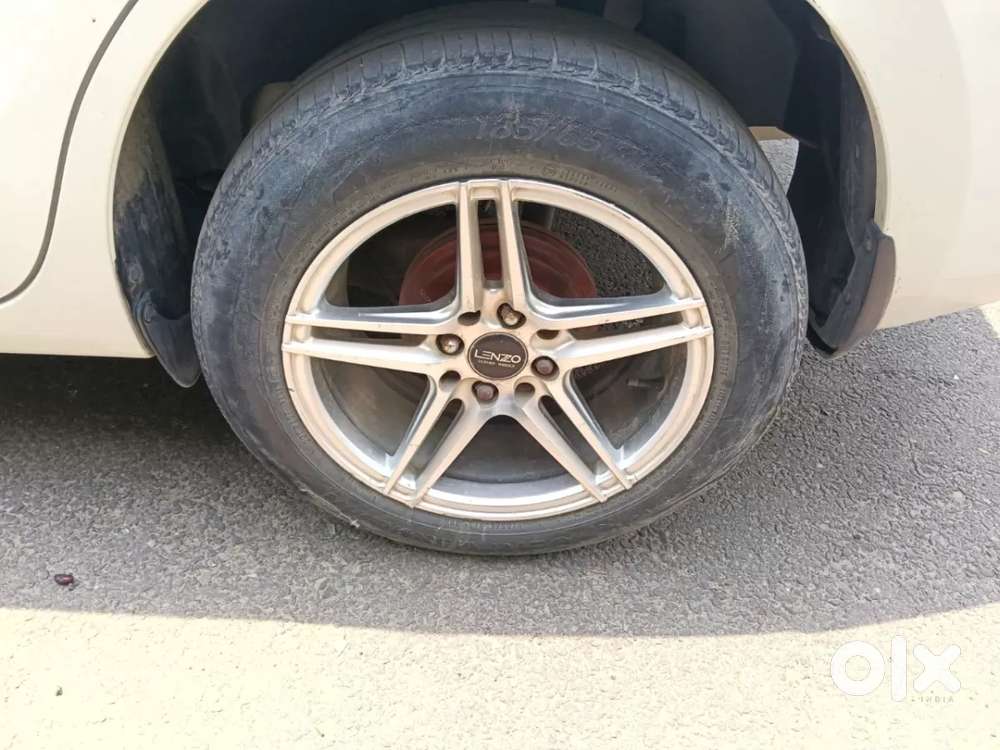 Maruti Suzuki Dzire 1.2 Vxi, 2019, Petrol