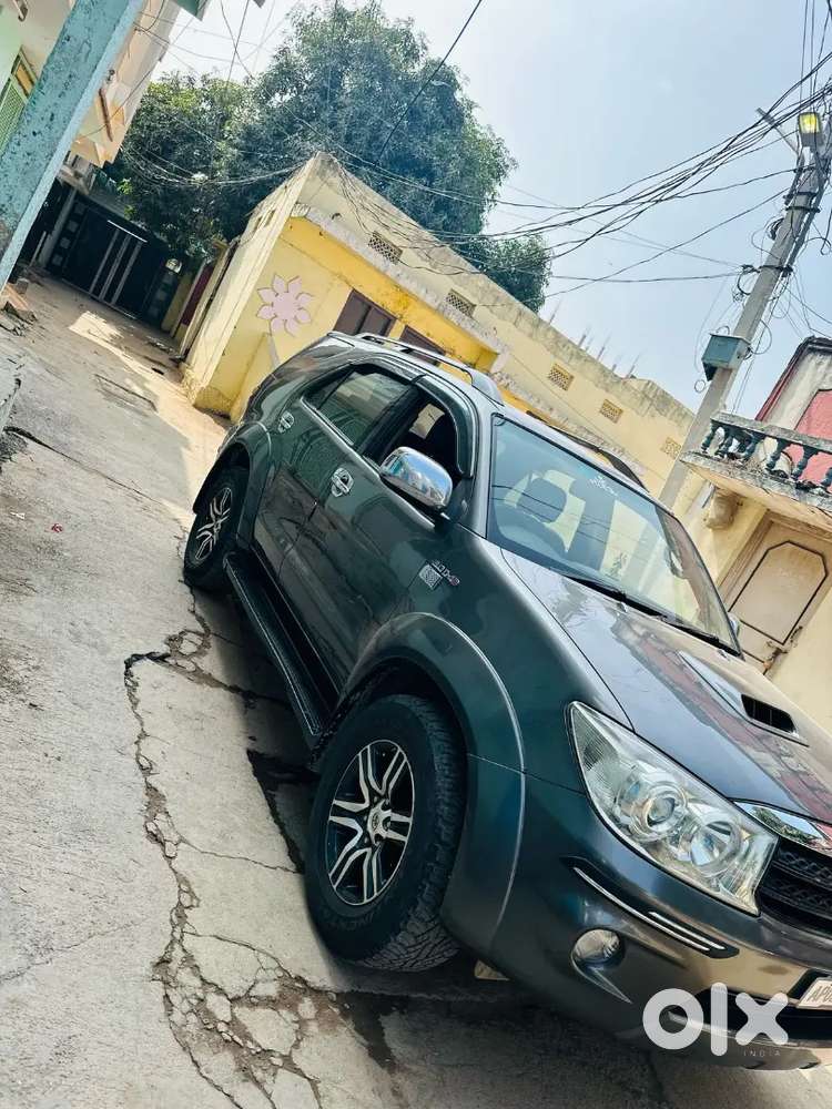 Toyota Fortuner 2010 4x4