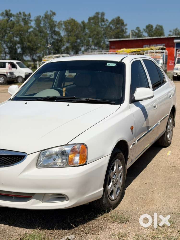 Hyundai Accent Petrol 2012
