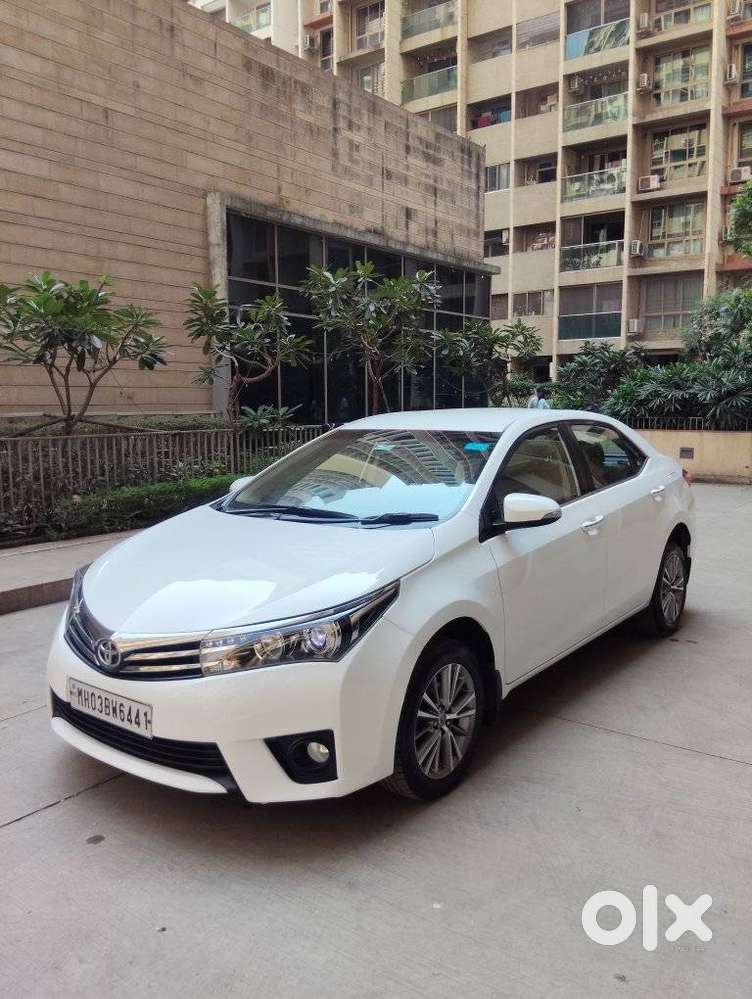 Toyota Corolla Altis Vl Mt, 2015, Cng & Hybrids