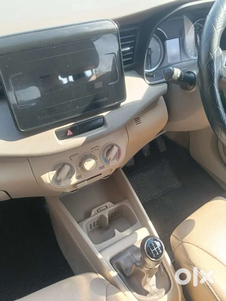 Maruti Suzuki Ertiga 2021 105000 Km Driven And Near N Clean Condition