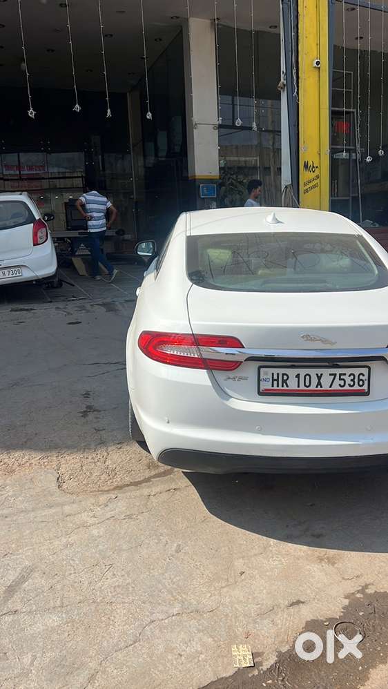 Jaguar Xf Diesel 2015