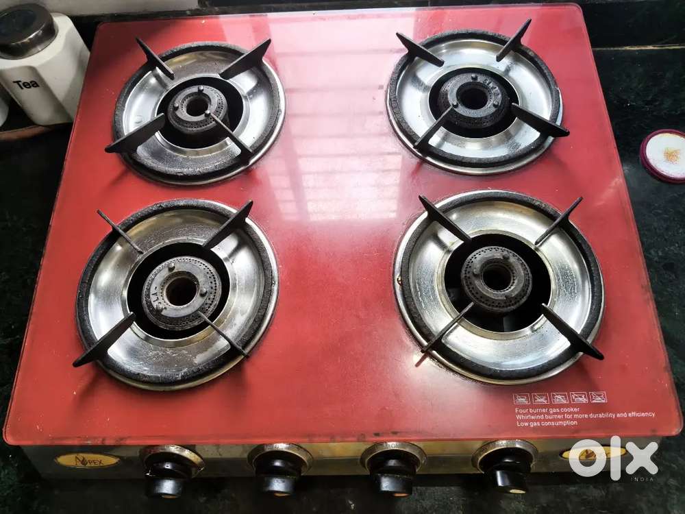 Four burner GAS STOVE