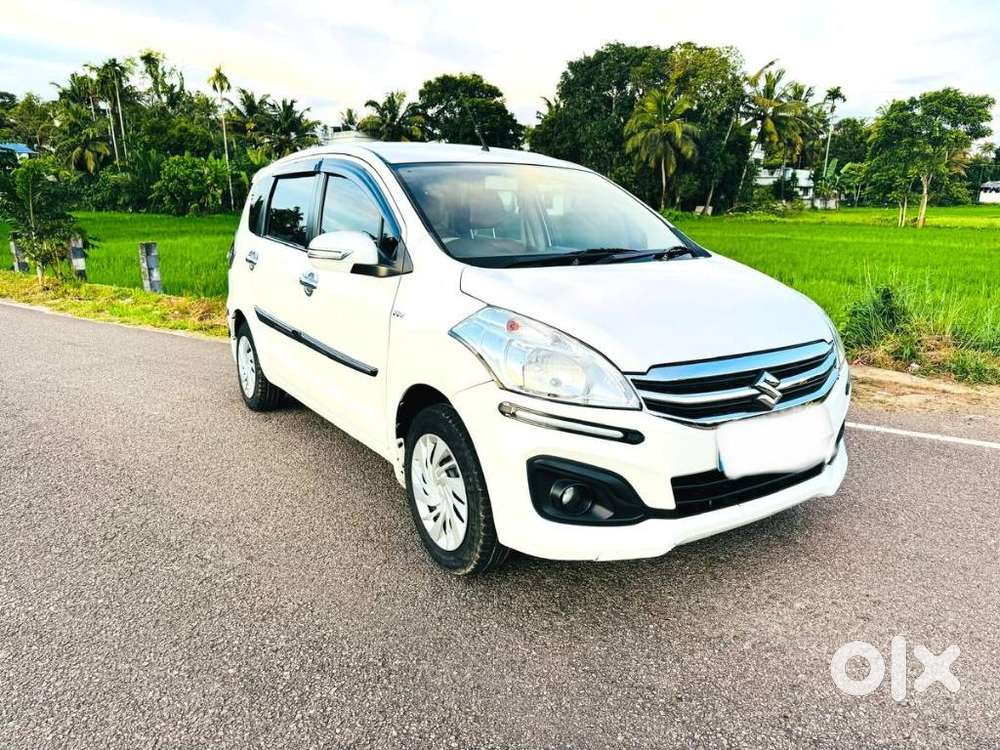 Maruti Suzuki Ertiga Vxi Abs Bs Iv, 2016, Petrol