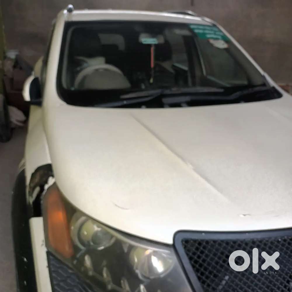 Mahindra Xuv500 2014 Diesel 85000 Km Driven