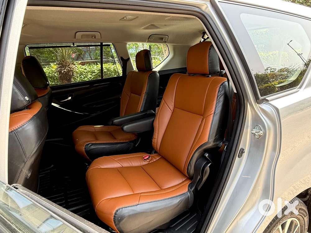 Toyota Innova Crysta [2020-ongoing] 2.4 Gx At 7 Str, 2022, Diesel