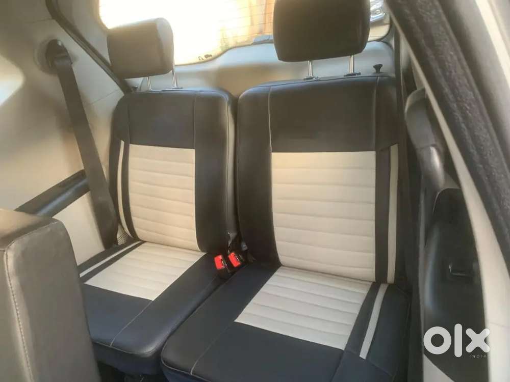 7 Seater Suv Top Model 1 Owner Full Insurance 52000 Kms Run Triber