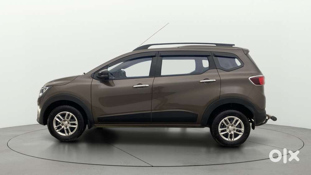 Renault Triber Rxt, 2024, Petrol