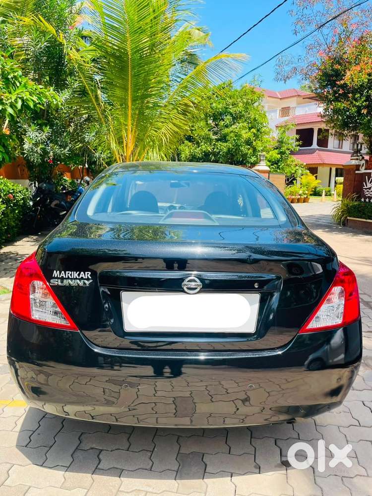 Nissan Sunny 2012 Petrol 76000 Km Driven