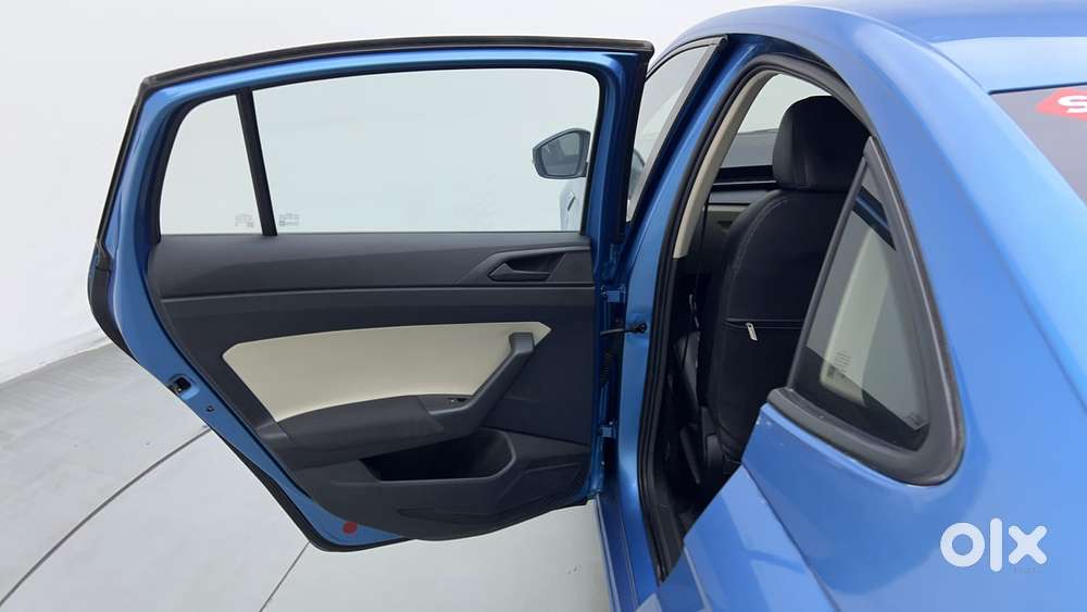 Skoda Slavia Active 1.0l Tsi Mt, 2022, Petrol