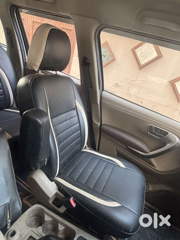 Mahindra Tuv 300 T10, 2019, Diesel