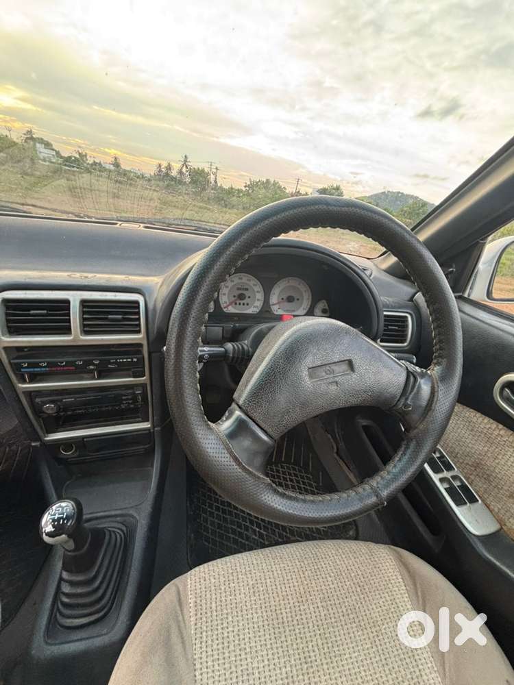 Maruti Suzuki Esteem 2007