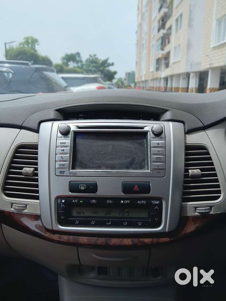 Toyota Innova 2.5 V 7 Str, 2013, Diesel