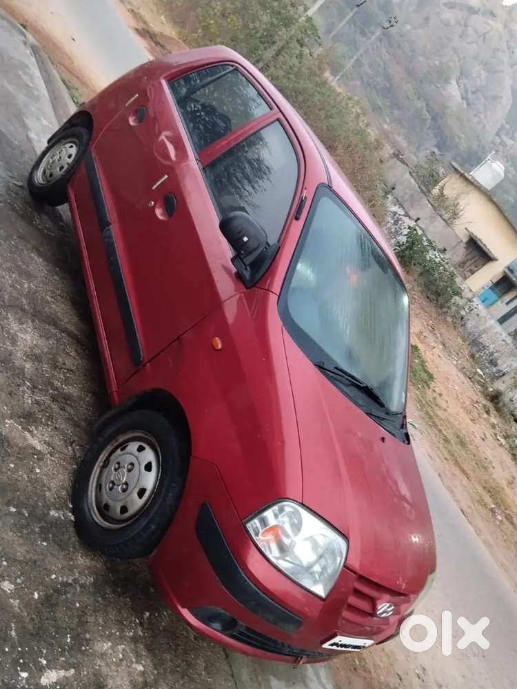 Santro Red