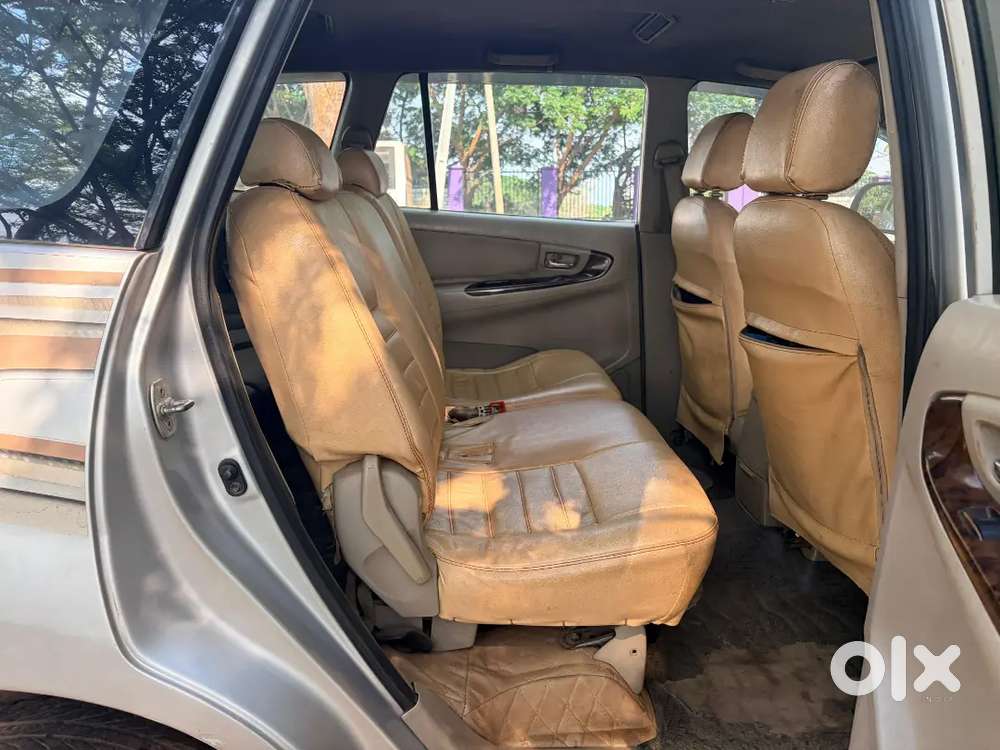 Toyota Innova 2014 Diesel Well Maintained