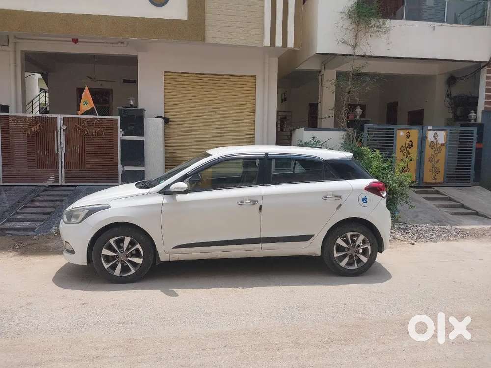 Hyundai I20 Asta 2016 Push Button Start